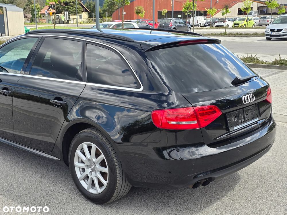 Audi A4 Avant 2.0 TDI DPF quattro Attraction - 19