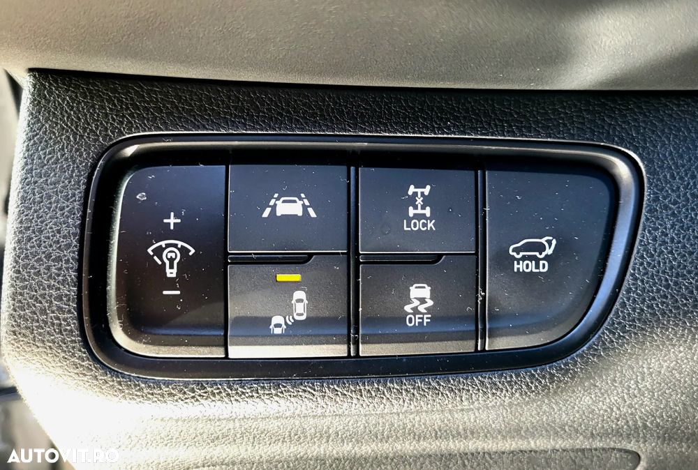 Hyundai Santa Fe 2.2 CRDi 4WD 8AT Luxury - 8