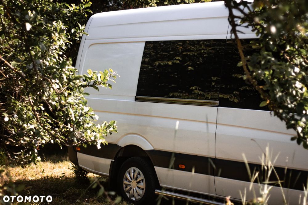 Mercedes-Benz Sprinter - 11