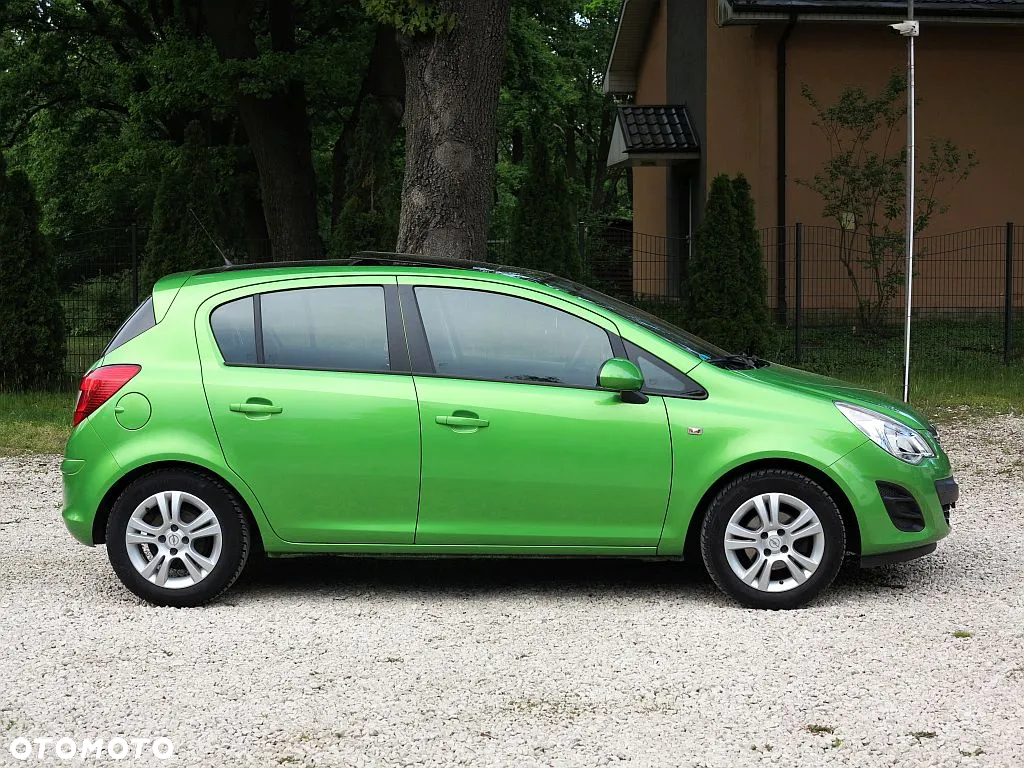 Opel Corsa 1.4 T Cosmo S&S - 16