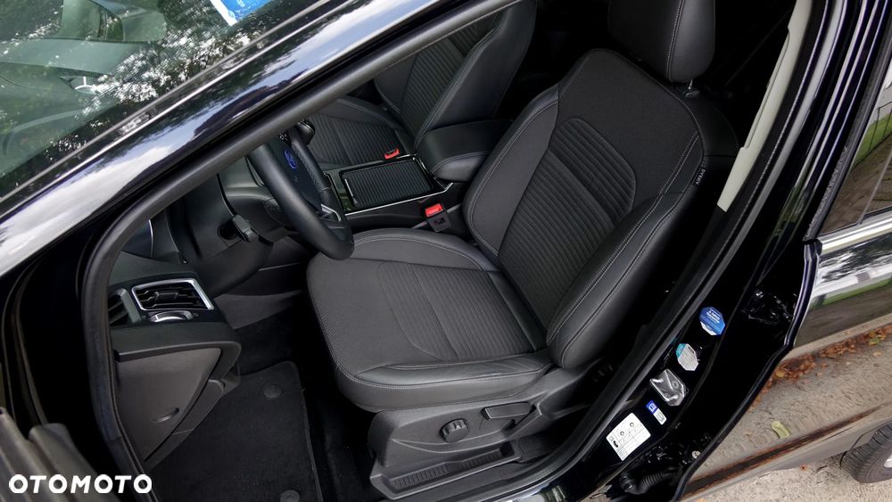 Ford Kuga 1.5 EcoBoost 2x4 Titanium - 8