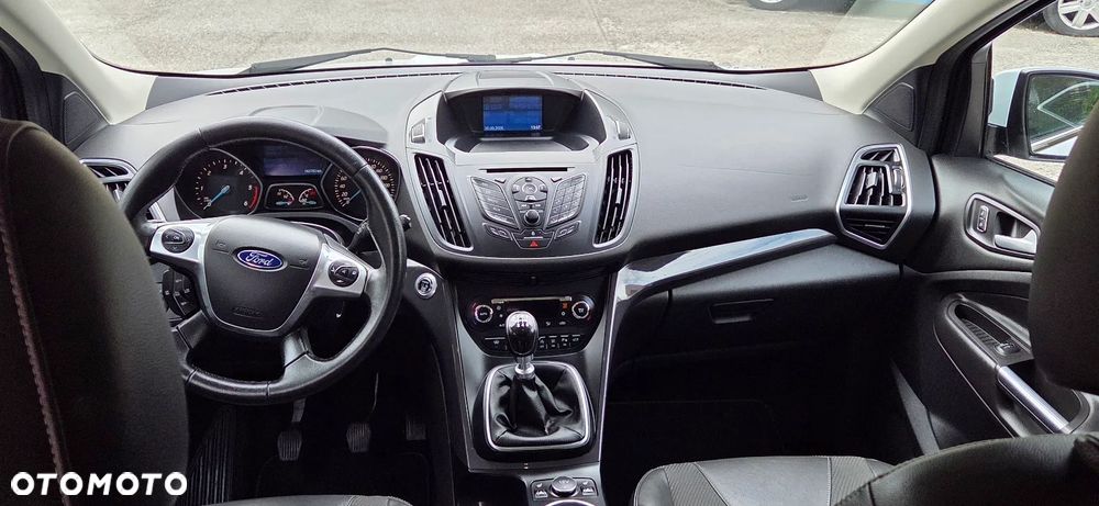 Ford Kuga 2.0 TDCi 4x4 Titanium - 8