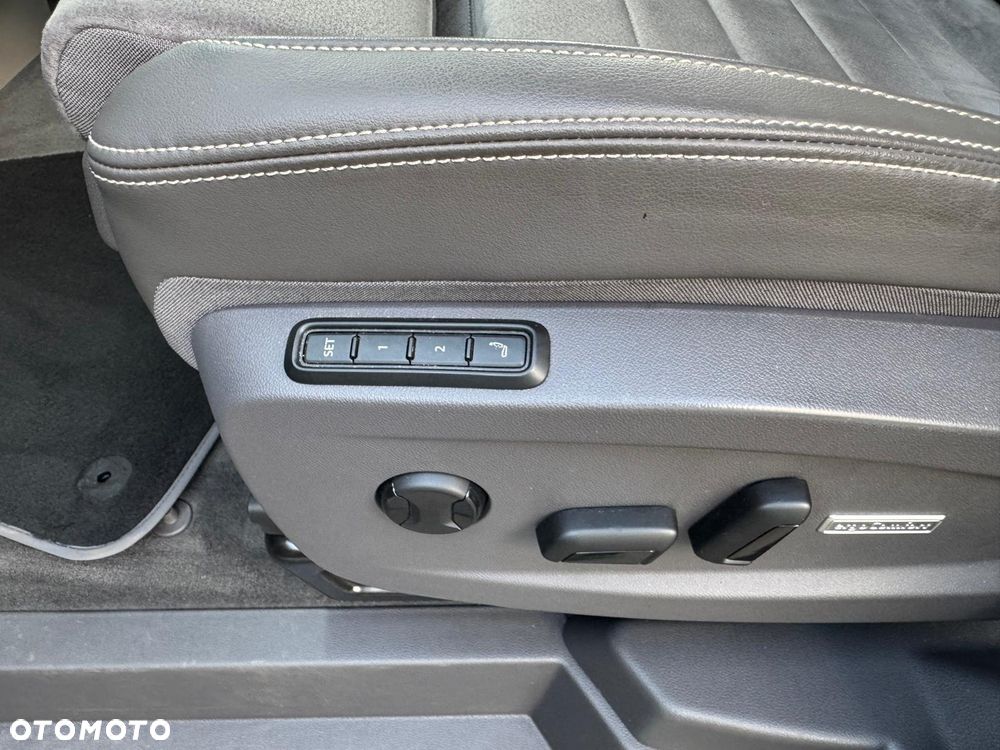 Volkswagen Multivan 2.0 TDI L1 Highline DSG - 33