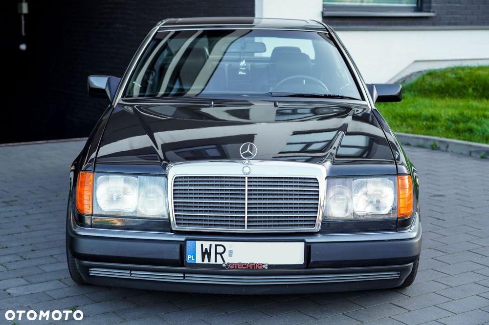 Mercedes-Benz W124 (1984-1993) - 2