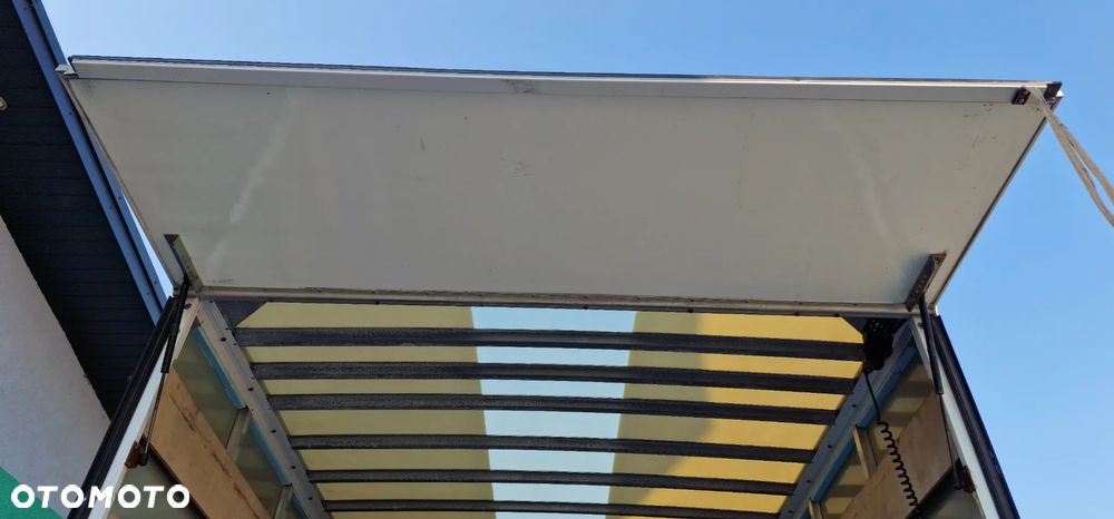 Mercedes-Benz Sprinter - 19