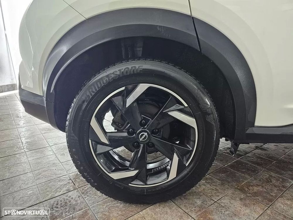 Nissan Juke 1.6 Hybrid N-Design Black - 7