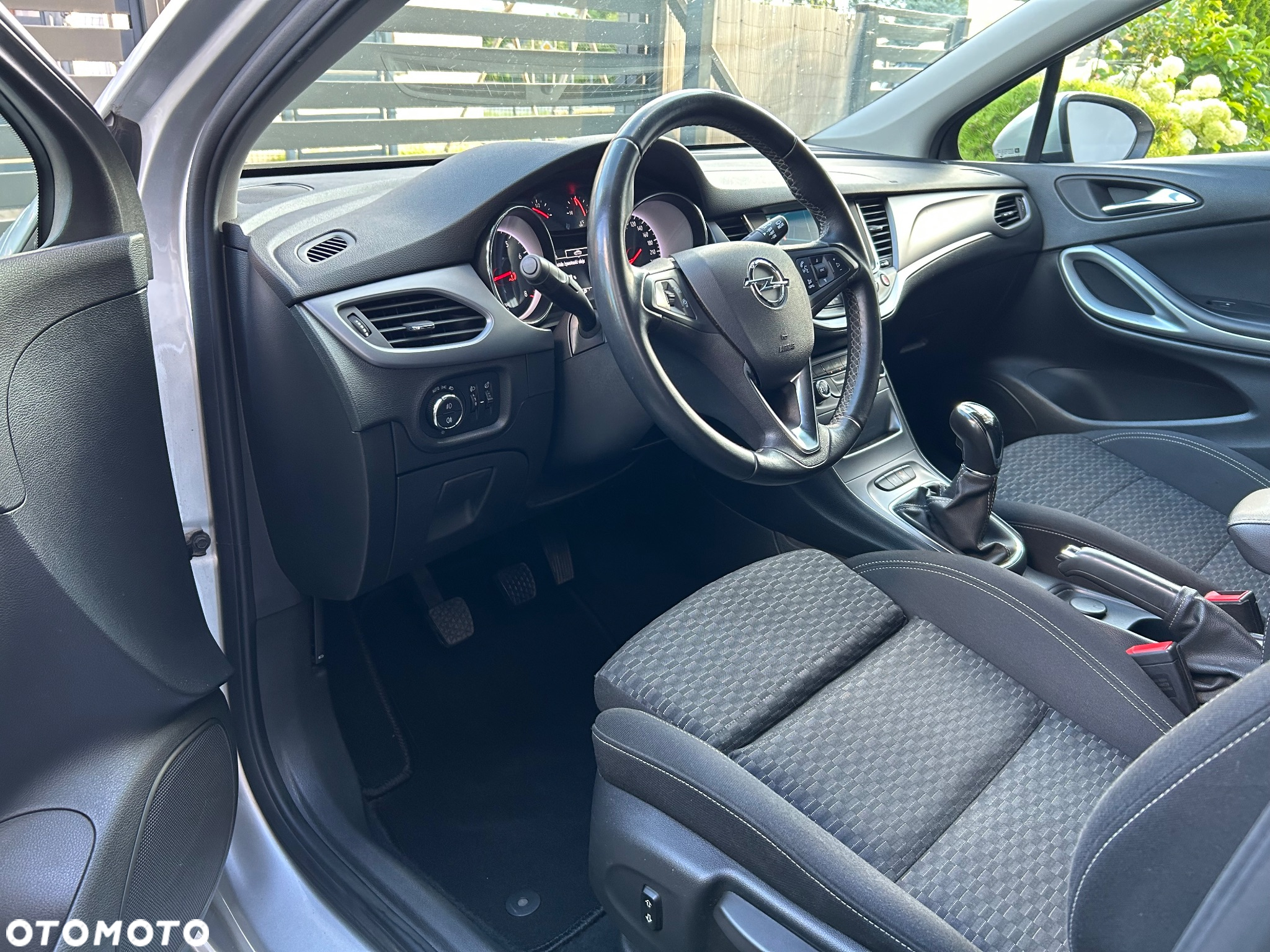 Opel Astra V 1.4 T Enjoy - 16