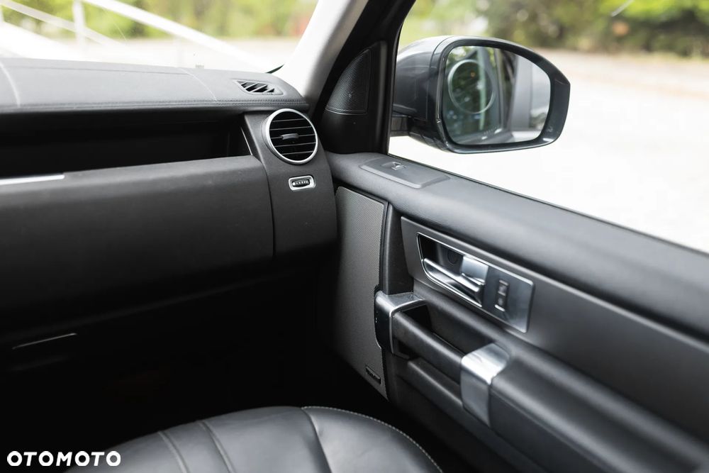 Land Rover Discovery 3.0 SD V6 HSE - 19