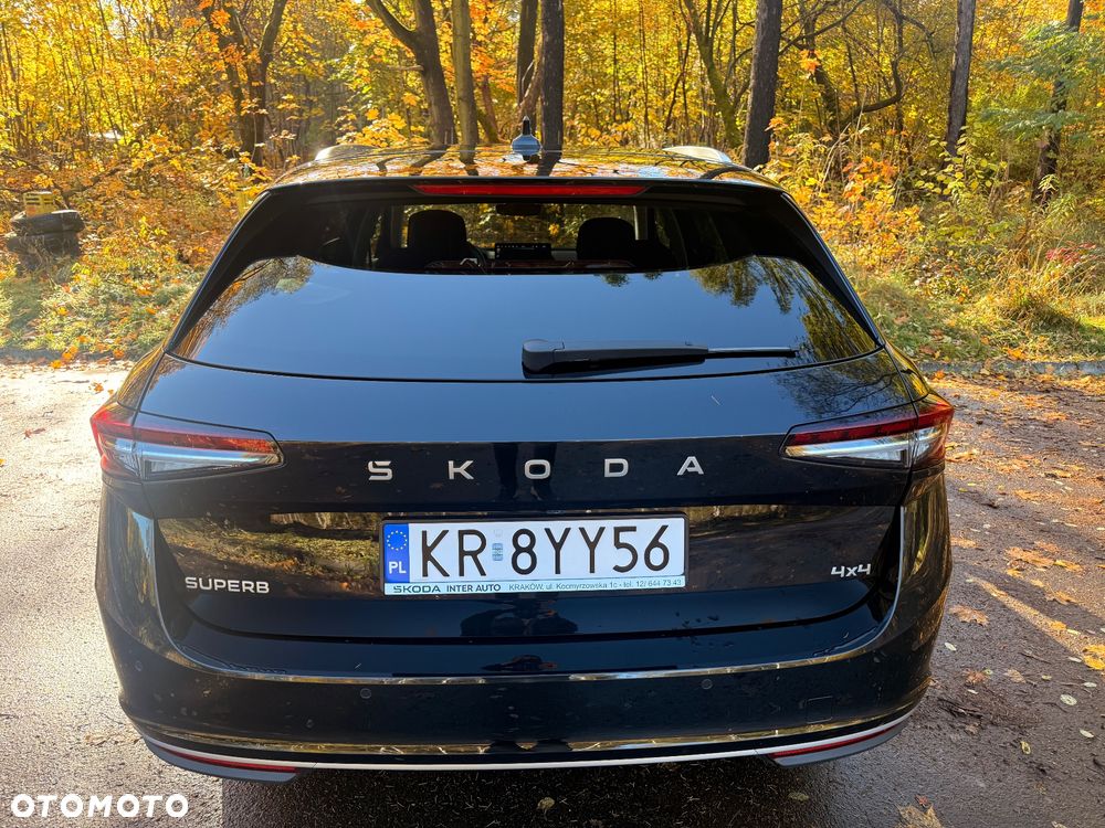 Skoda Superb 2.0 TDI SCR 4x4 L&K DSG - 10