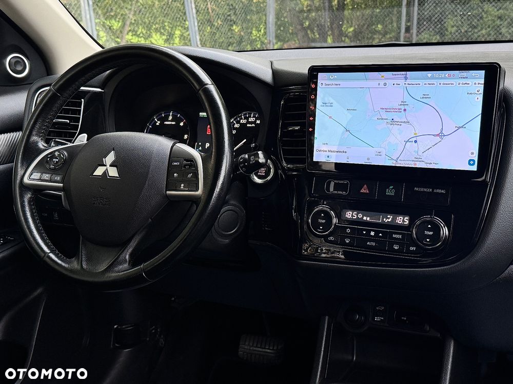 Mitsubishi Outlander 2.2 DI-D 4WD Automatik Top - 25