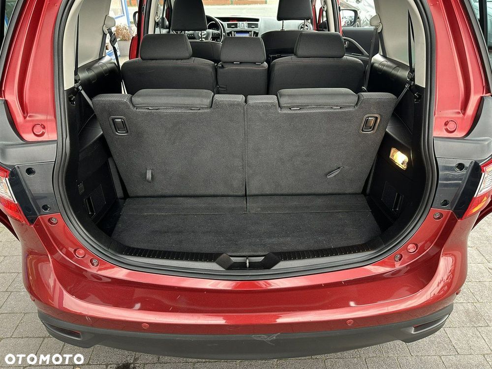 Mazda 5 - 8