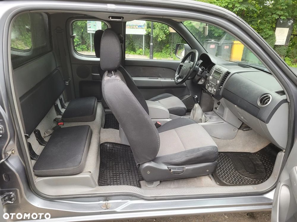 Ford Ranger 2.5 TDCi DC Limited2 - 10