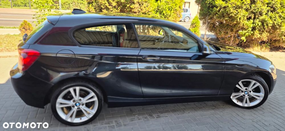 BMW Seria 1 114d Sport Line - 16