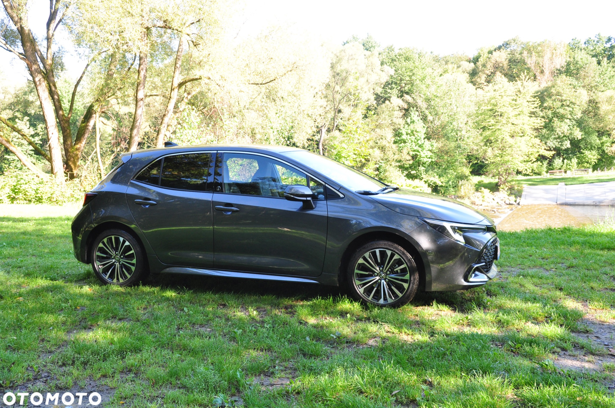 Toyota Corolla - 37