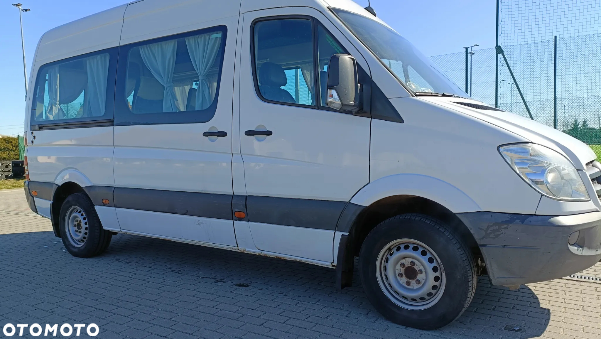 Mercedes-Benz Sprinter - 5