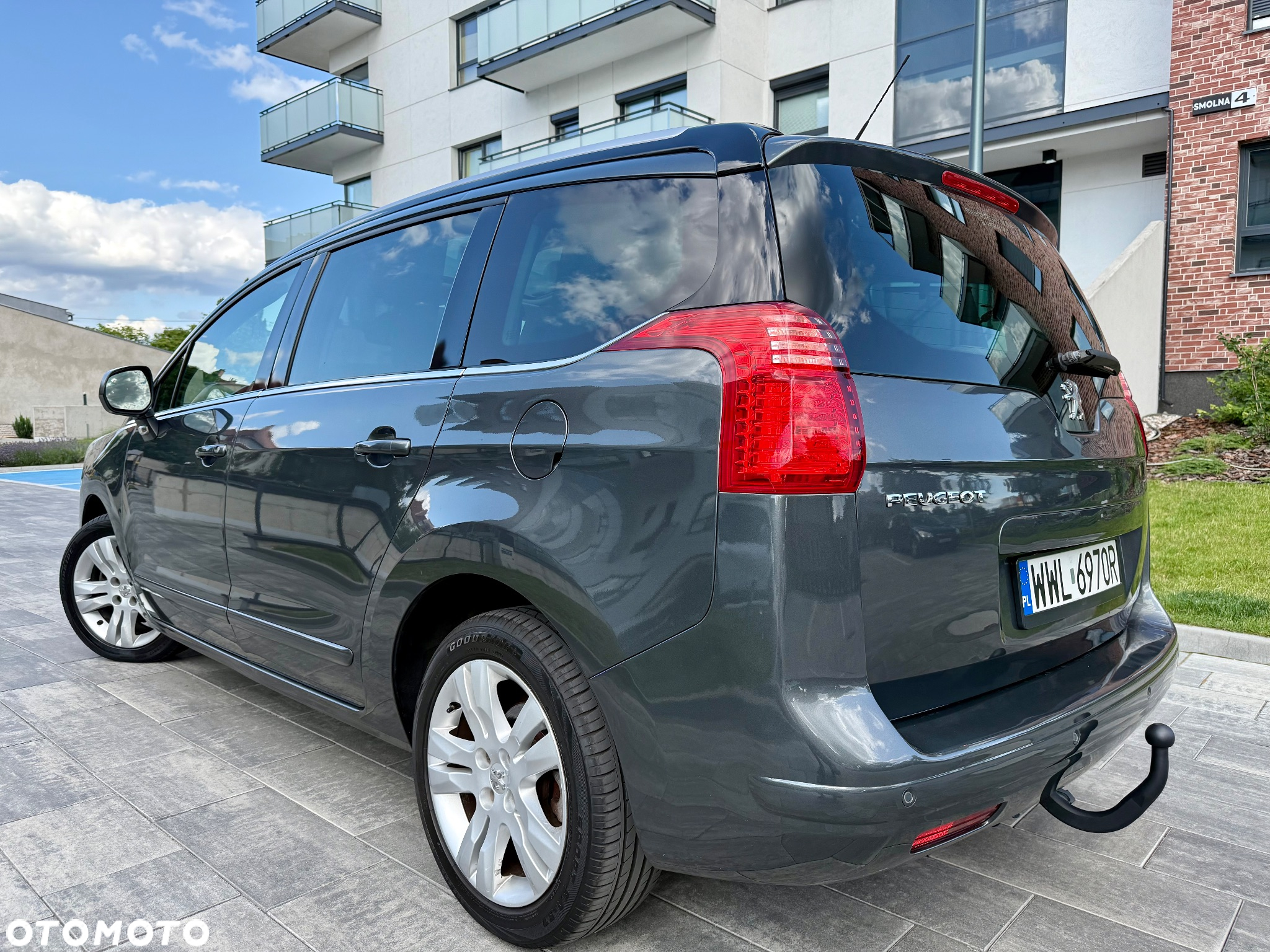 Peugeot 5008 1.6 THP Allure 7os - 4