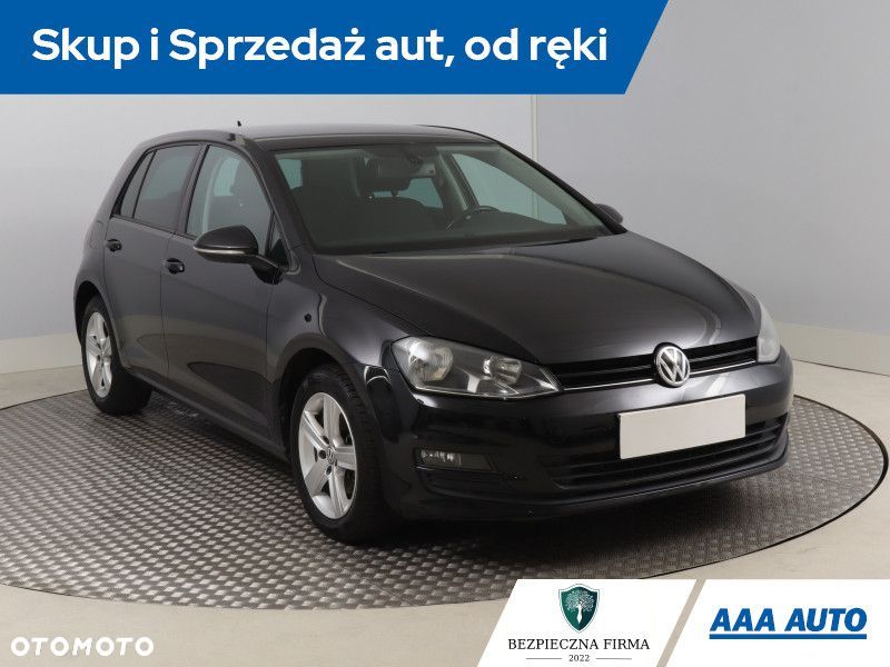 Volkswagen Golf - 3