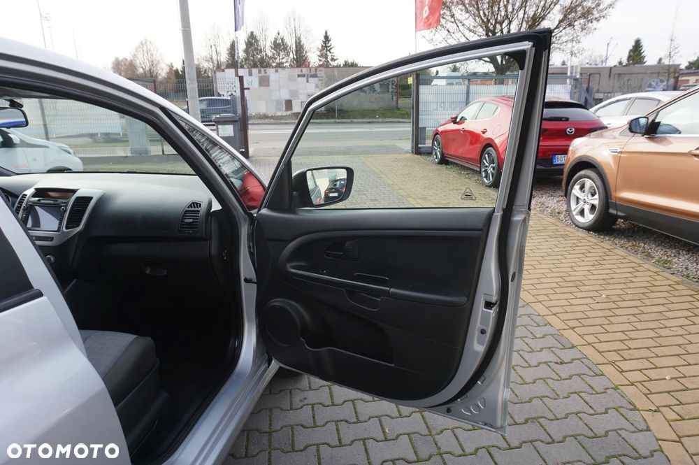 Kia Venga 1.4 Business Line - 24