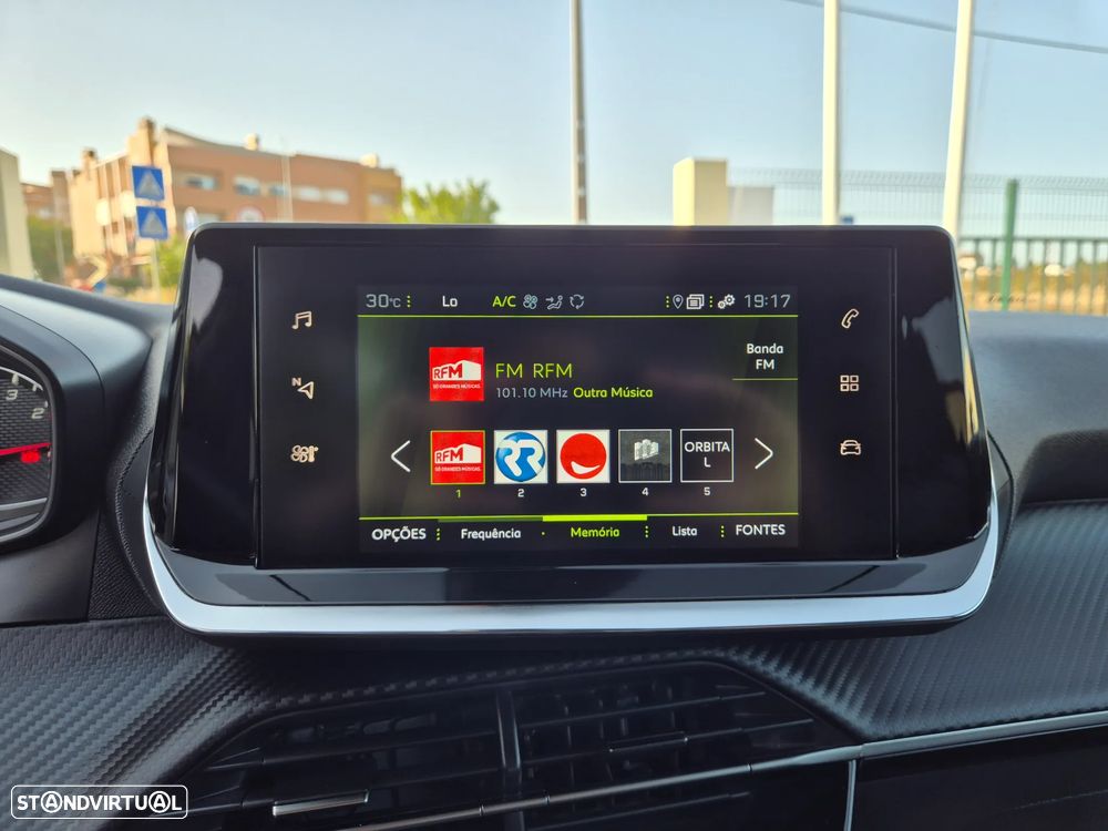 Peugeot 2008 1.2 PureTech Allure Pack - 36