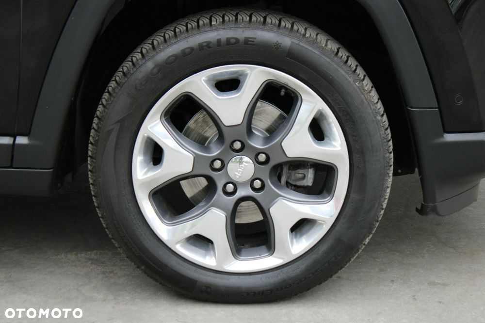 Jeep Compass 1.4 MultiAir Limited - 33