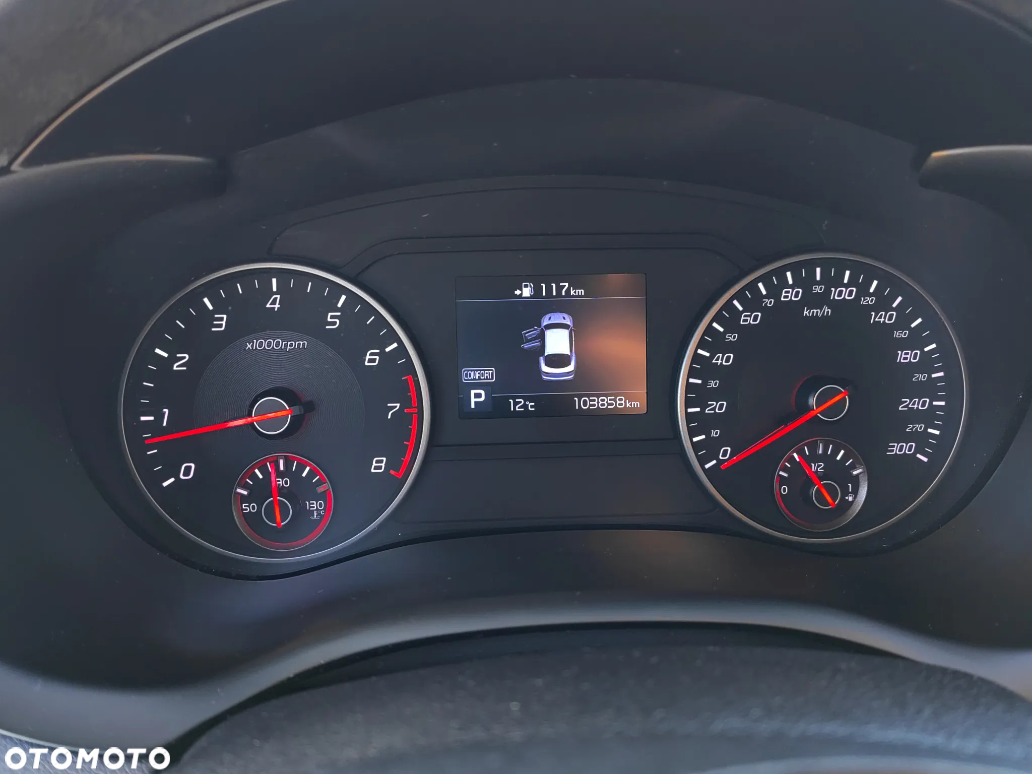 Kia Stinger 2.0 T-GDI L - 14