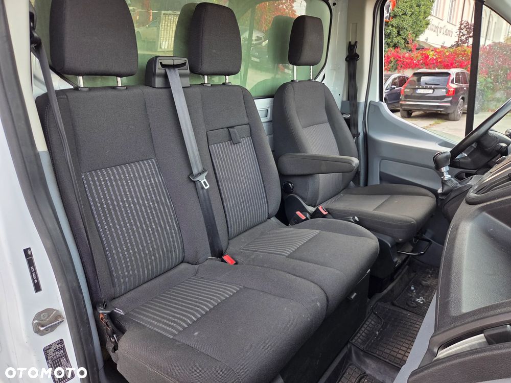 Ford Transit 2.0 TDCi 130KM M6 FWD - 21