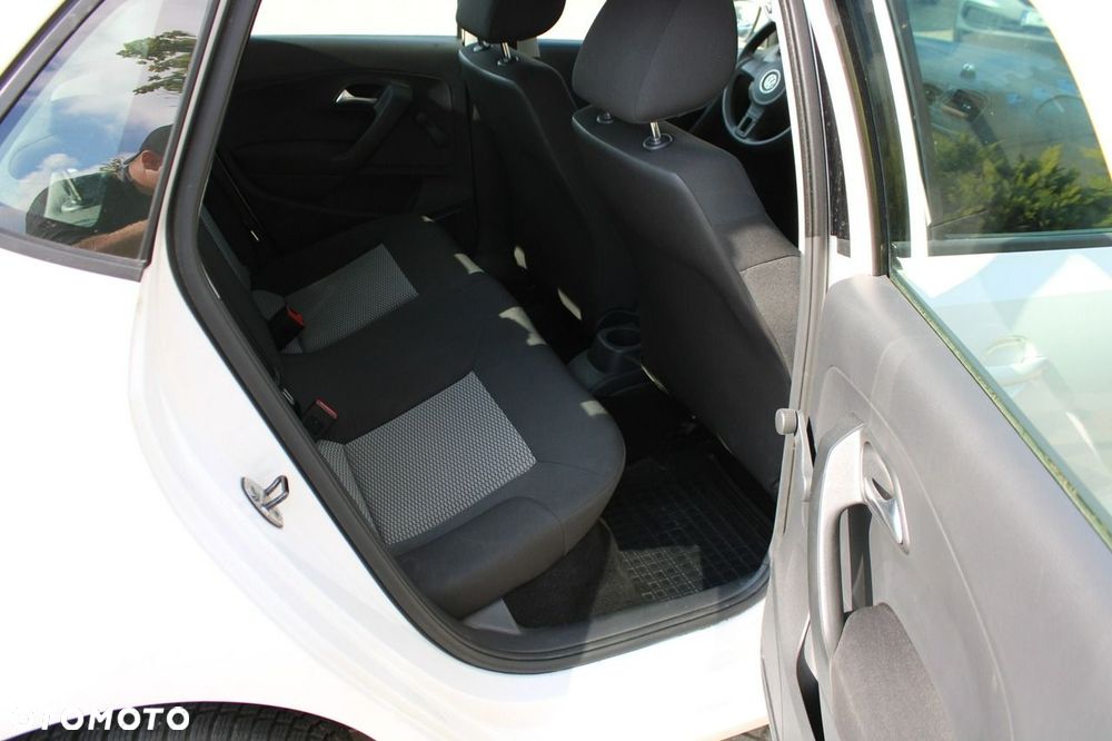 Volkswagen Polo 1.2 Team - 20