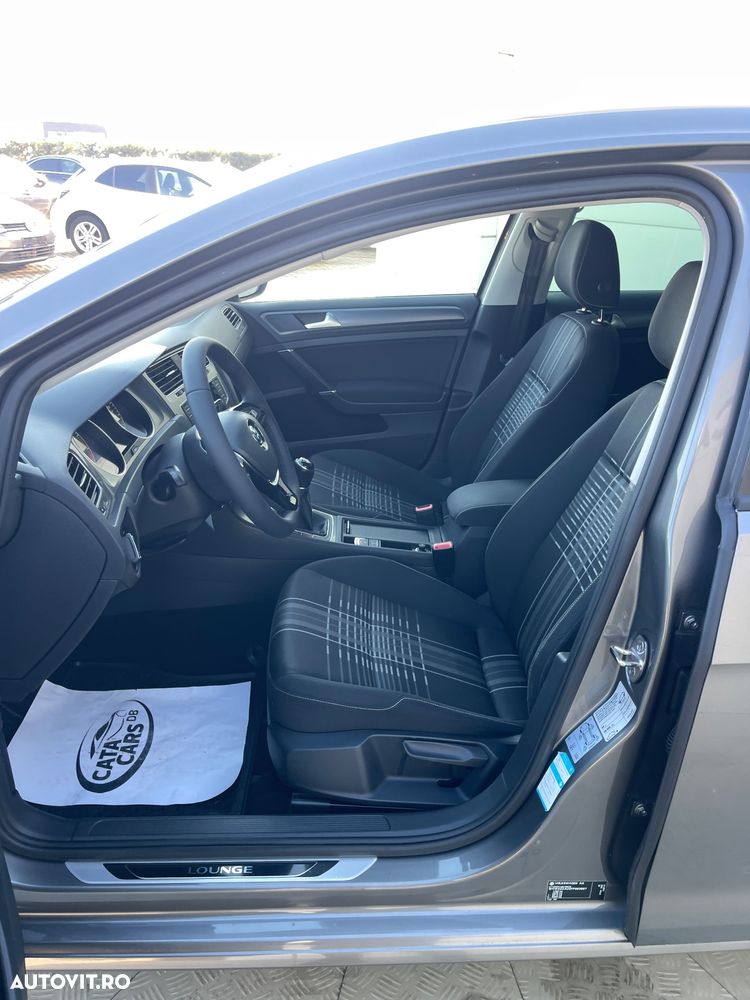 Volkswagen Golf 1.2 TSI BMT Comfortline - 30
