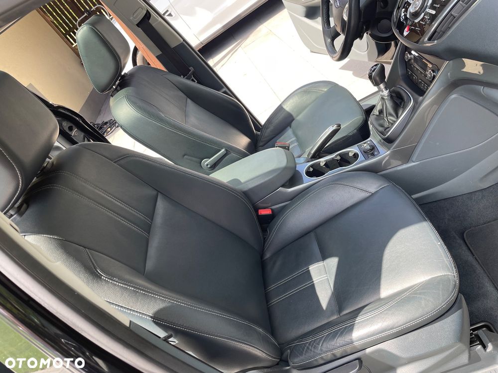 Ford Grand C-MAX - 24