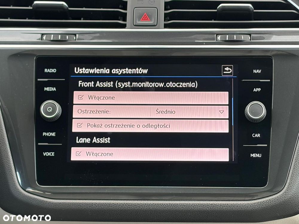 Volkswagen Tiguan - 21
