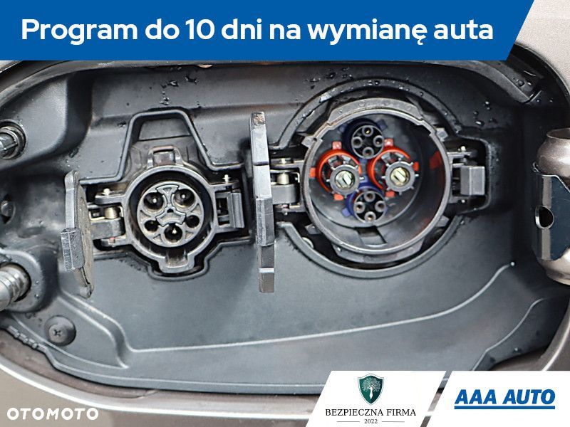 Mitsubishi Outlander - 20