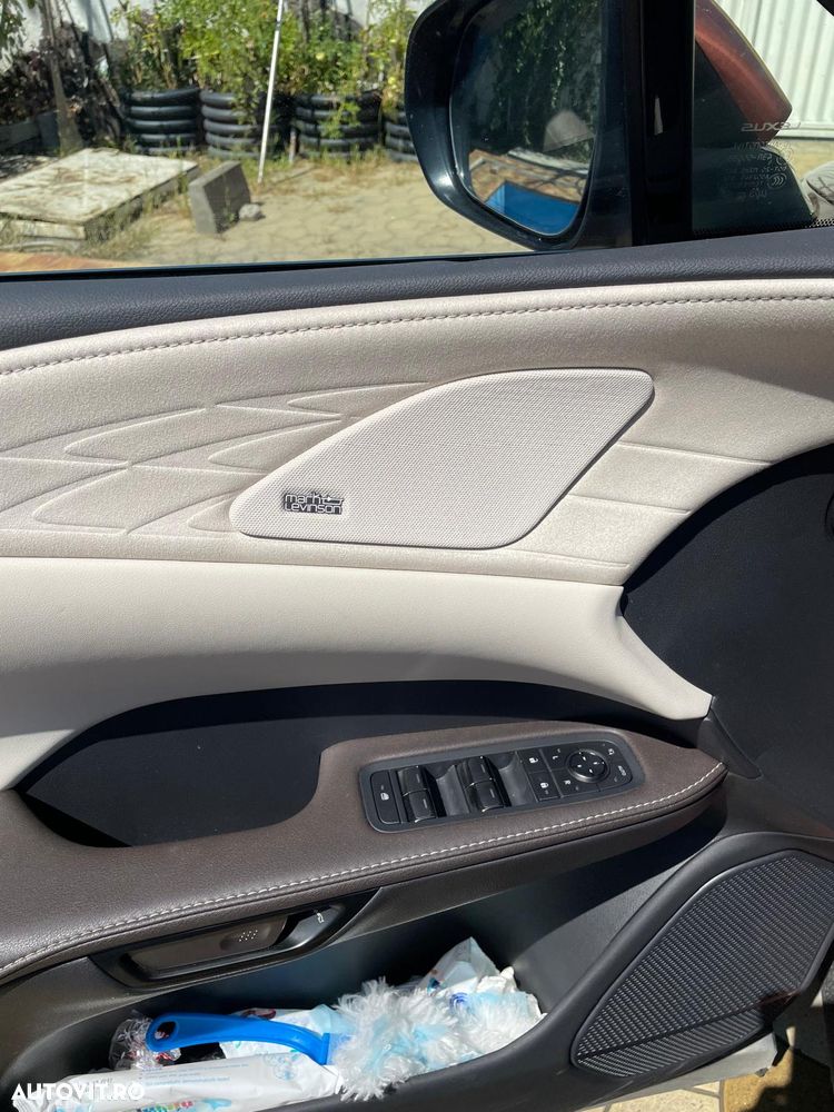 Lexus Seria RX - 10