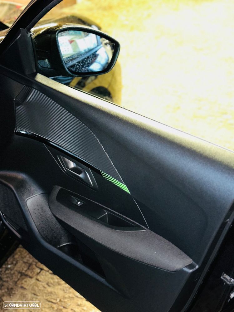 Peugeot 208 1.2 PureTech Active Pack - 19