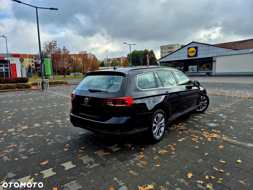 Volkswagen Passat 2.0 TSI Business DSG - 23