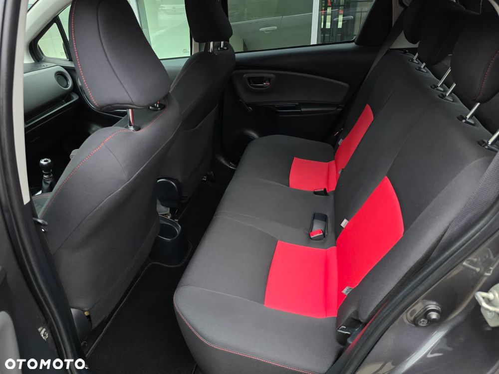 Toyota Yaris 1.33 Selection Platinum - 20