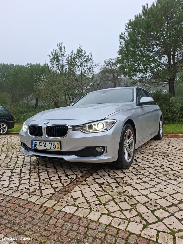 BMW 320 d Auto Line Sport - 2