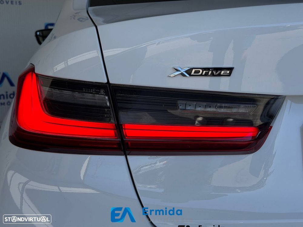 BMW 330 - 10