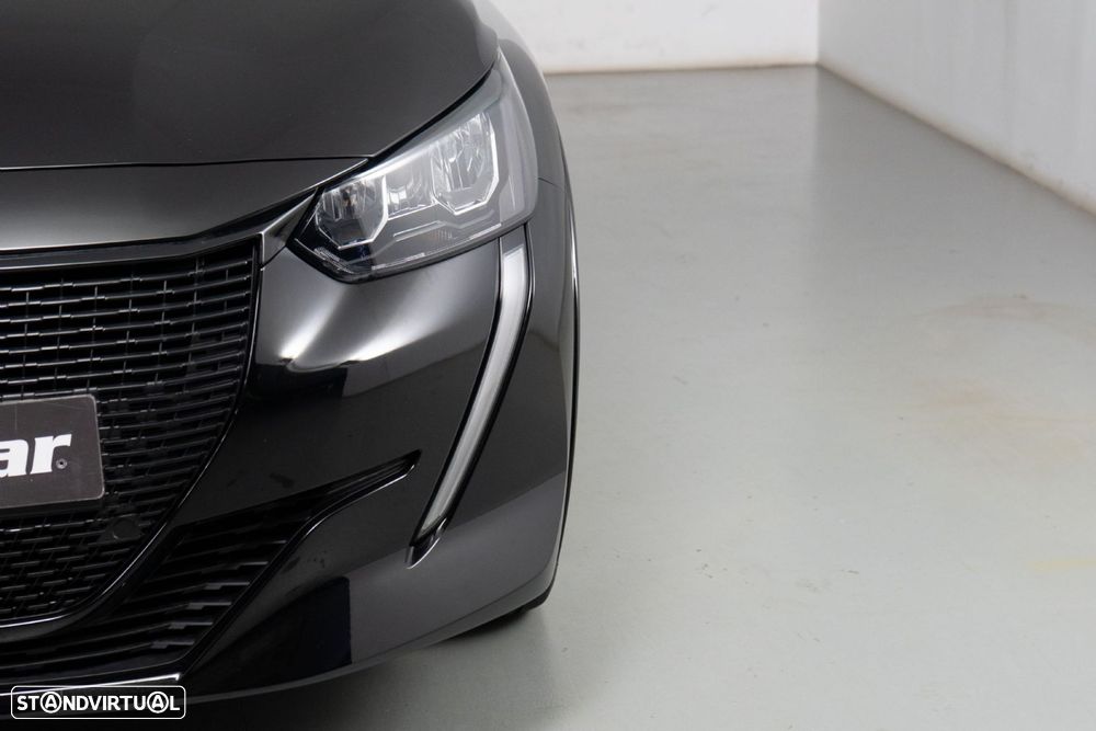 Peugeot e-208 50 kWh Allure - 17