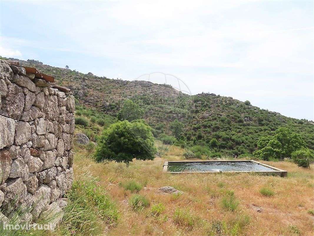 Quinta  para venda - Grande imagem: 2/50