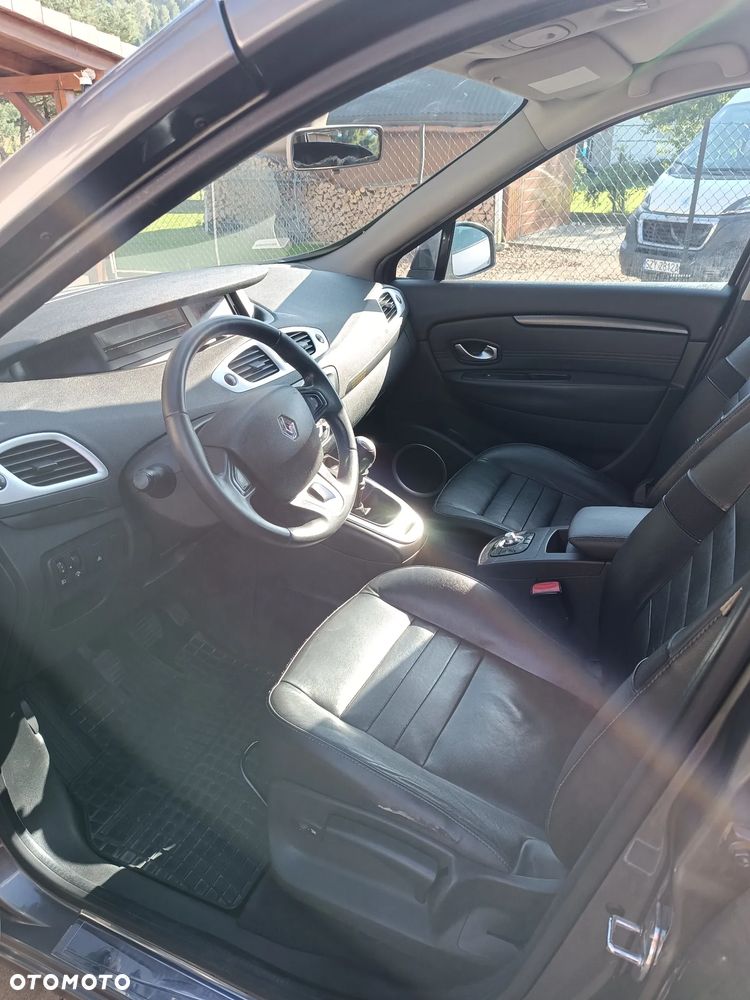 Renault Scenic - 13