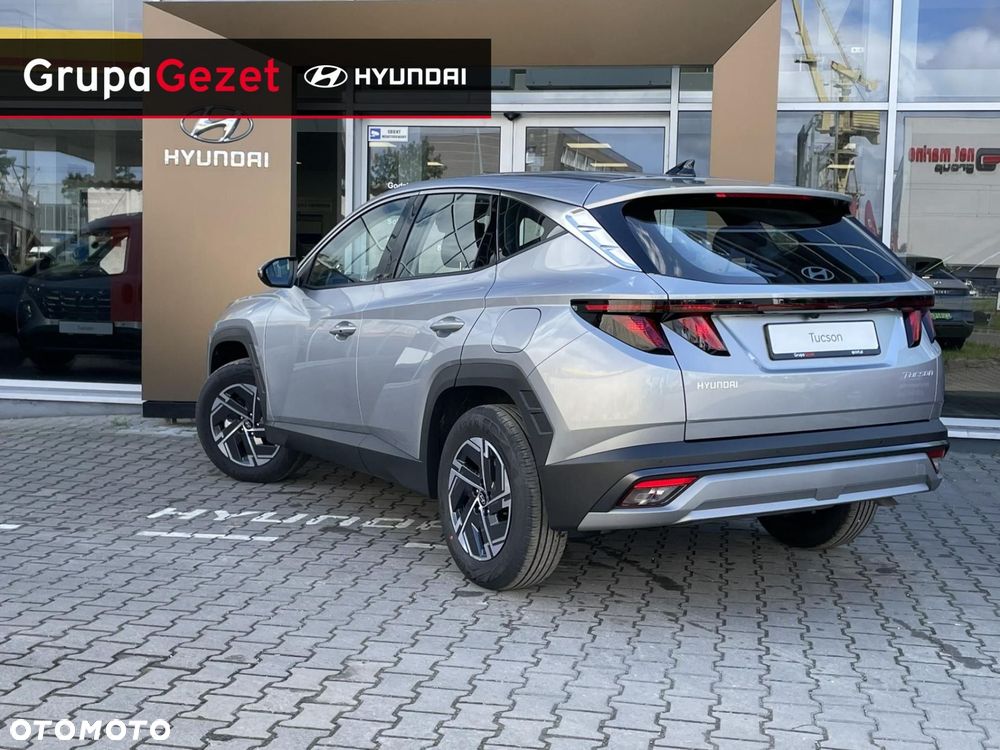 Hyundai Tucson - 4