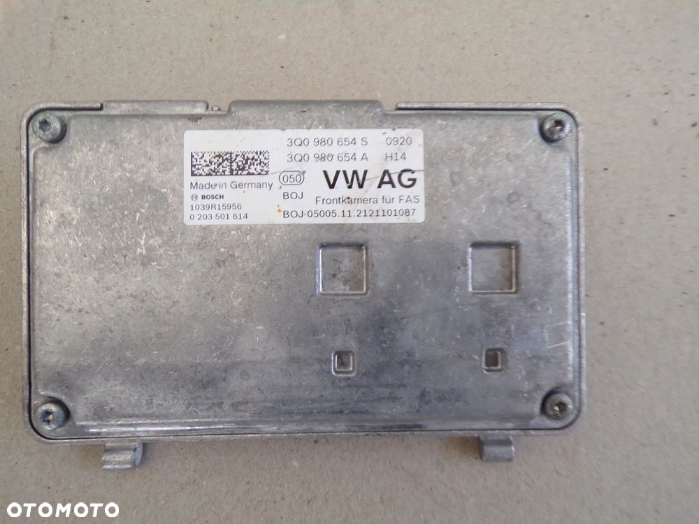 KAMERA ASYSTENT VOLKSWAGEN AUDI SKODA 3Q0980654S - 2
