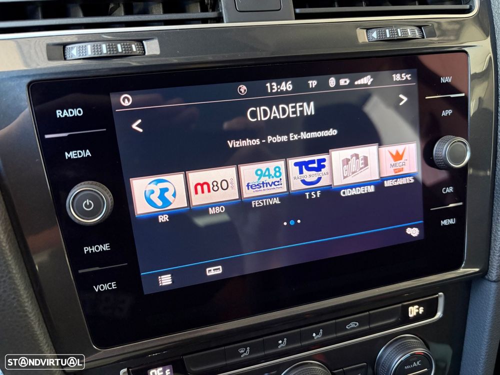 VW Golf Variant 1.6 TDi Confortline - 19