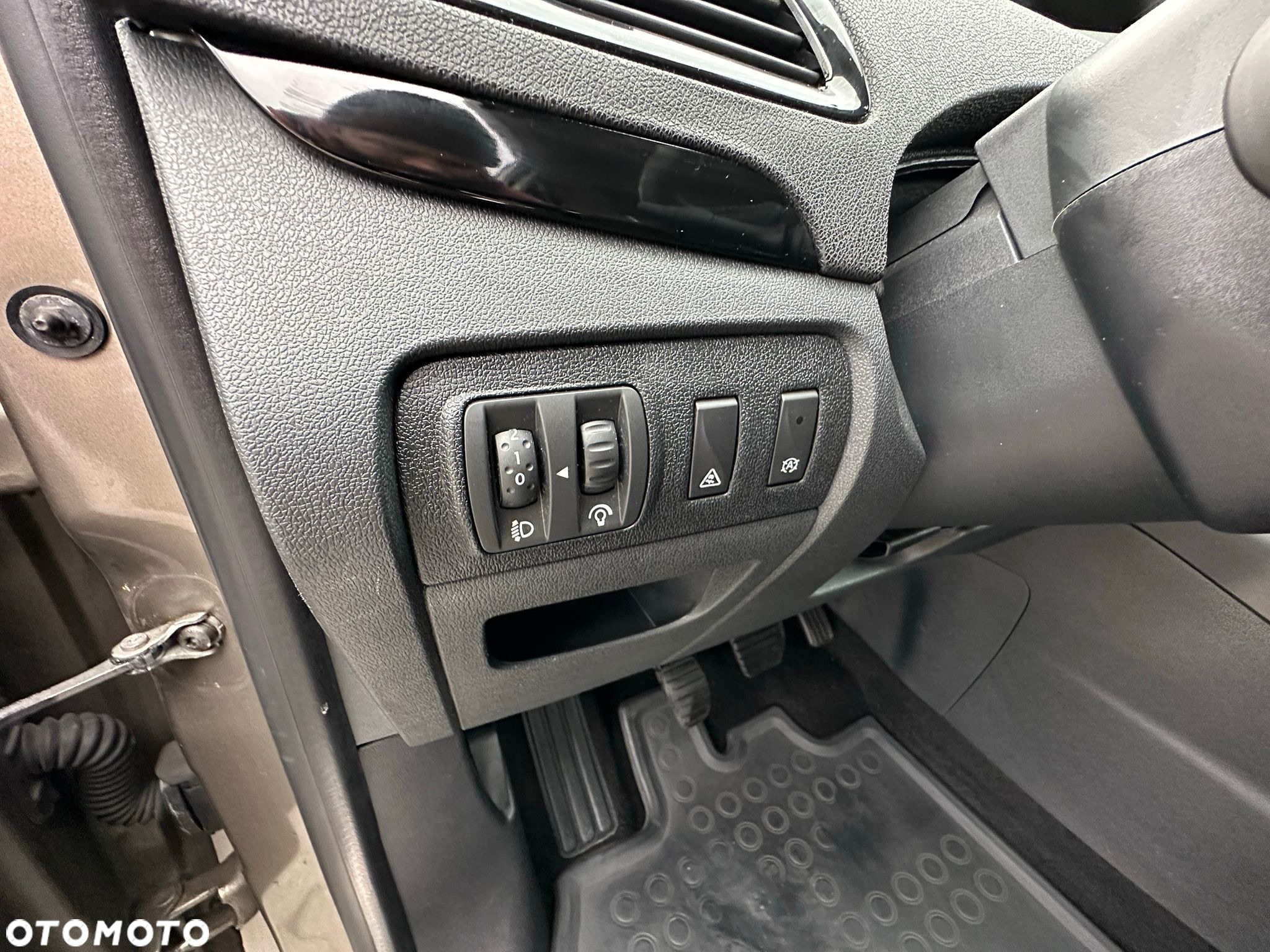 Renault Grand Scenic ENERGY dCi 130 BOSE EDITION - 22