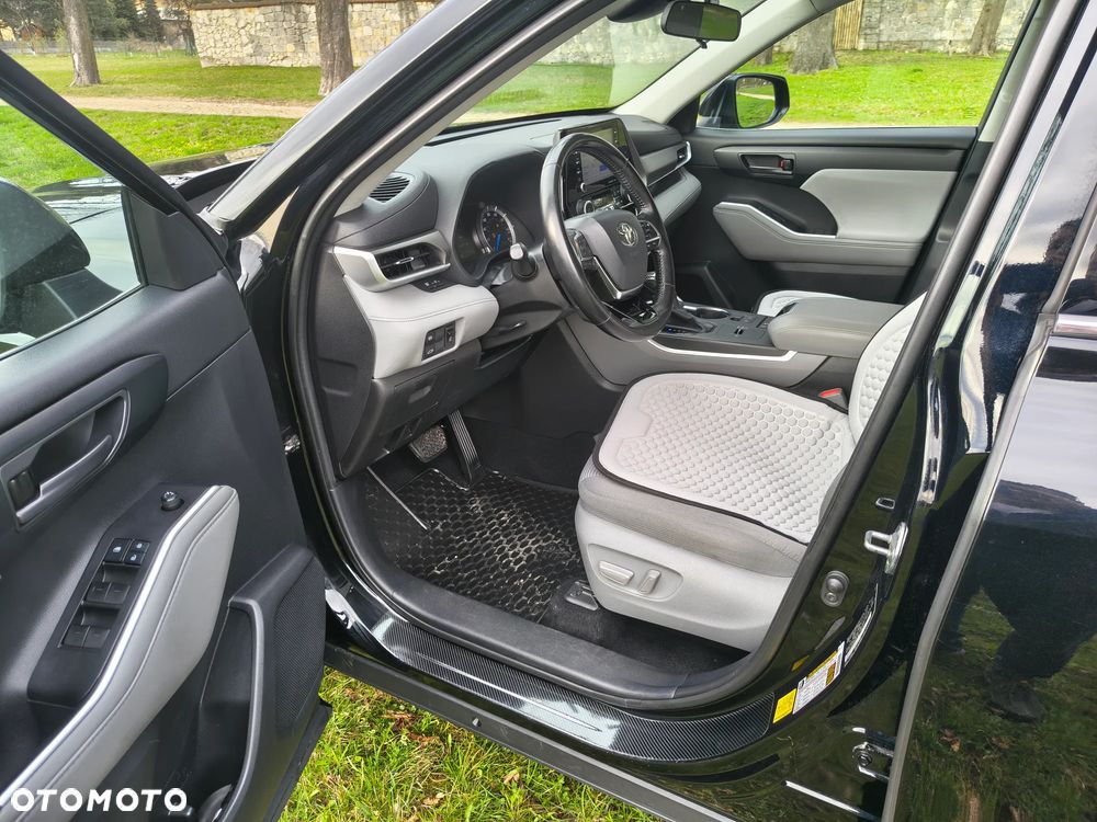 Toyota Highlander - 6