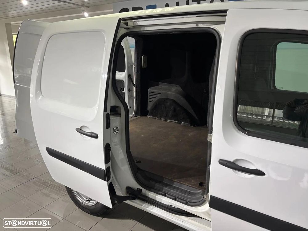 Mercedes-Benz Citan 2 lugares - 16