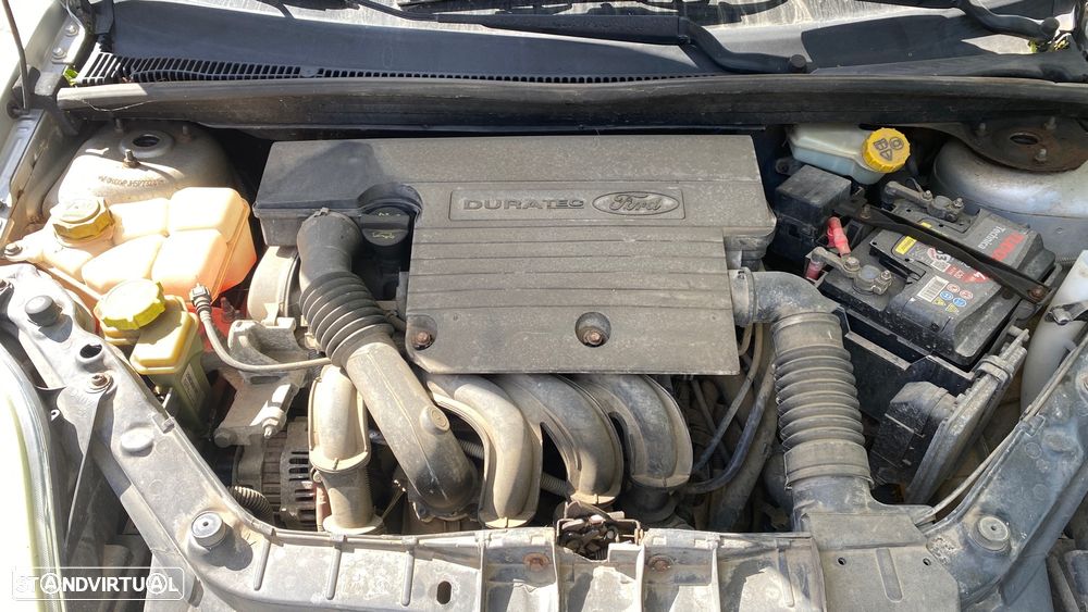 Ford Fiesta 1.25 Ghia - 14