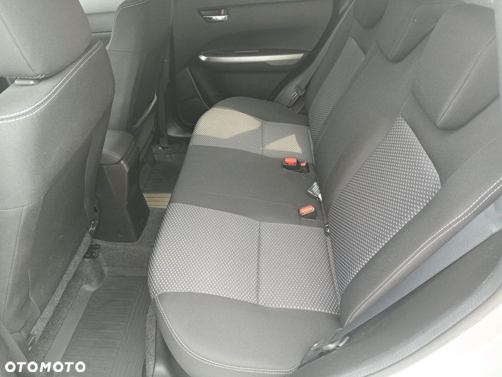 Suzuki Vitara 1.0 Boosterjet Premium 2WD - 11