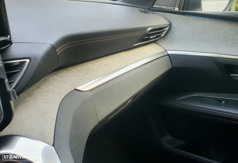 Peugeot 5008 1.5 BlueHDi GT - 23