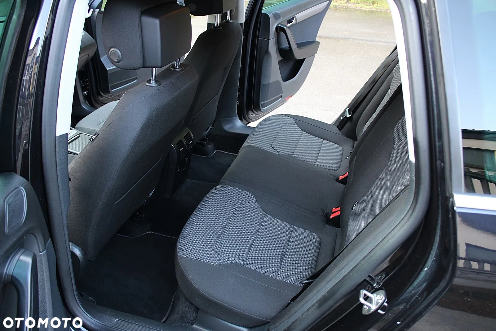 Volkswagen Passat 2.0 TDI Highline DSG - 6